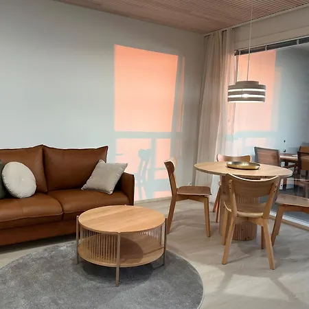 Jaekaelaenhovin Hellae Apartman